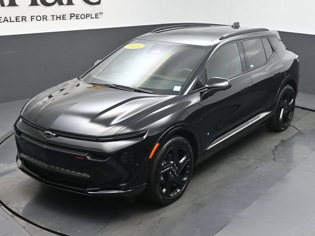Used 2024 Chevrolet Equinox EV RS FWD image 46