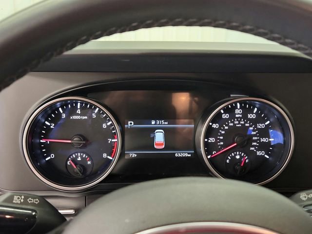 Used 2023 Kia Carnival LX FWD image 19