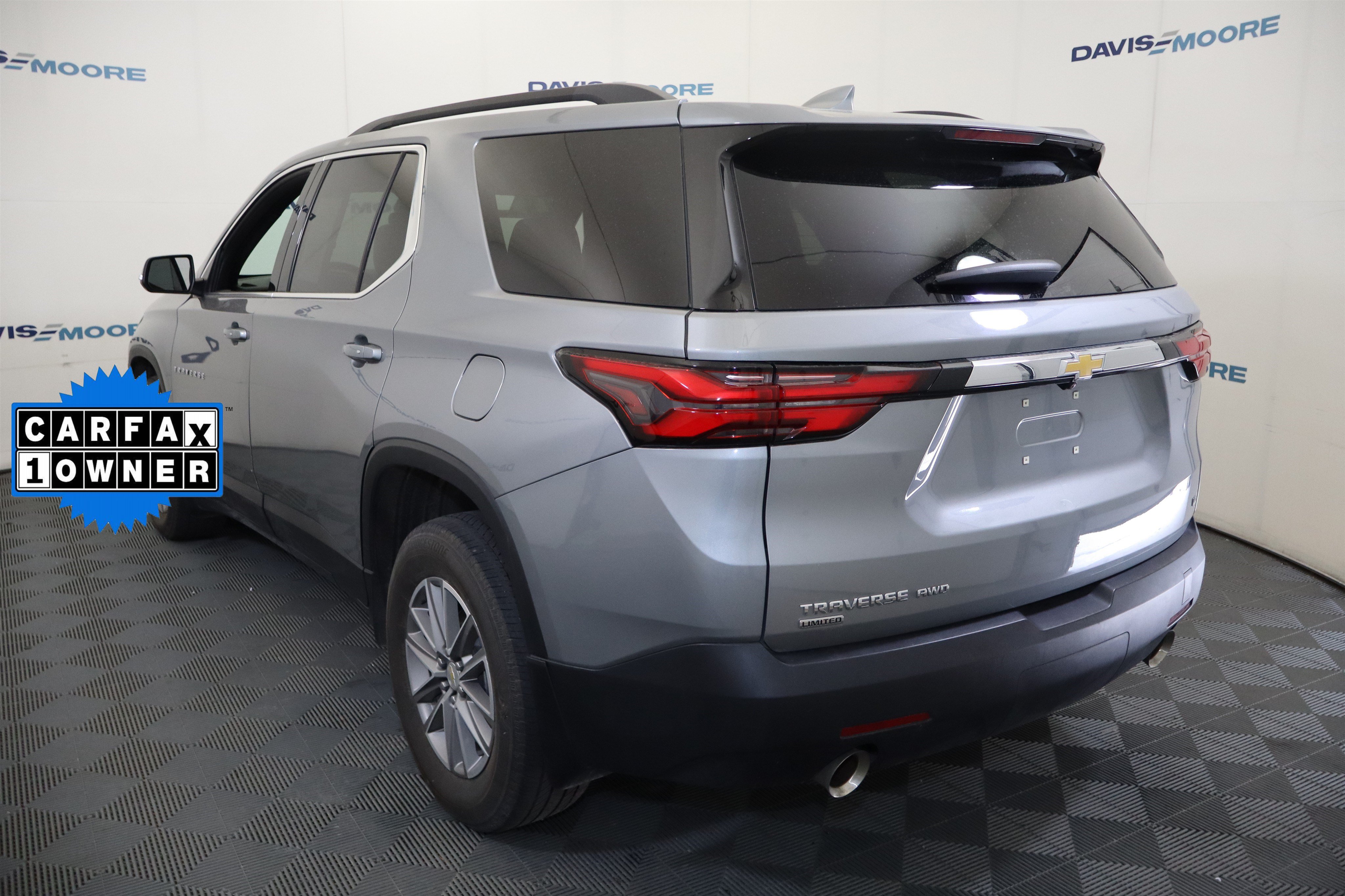 Certified 2024 Chevrolet Traverse LT AWD/4WD image 11