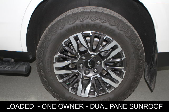 Used 2025 Chevrolet Tahoe Z71 w/ Comfort Package AWD/4WD image 11