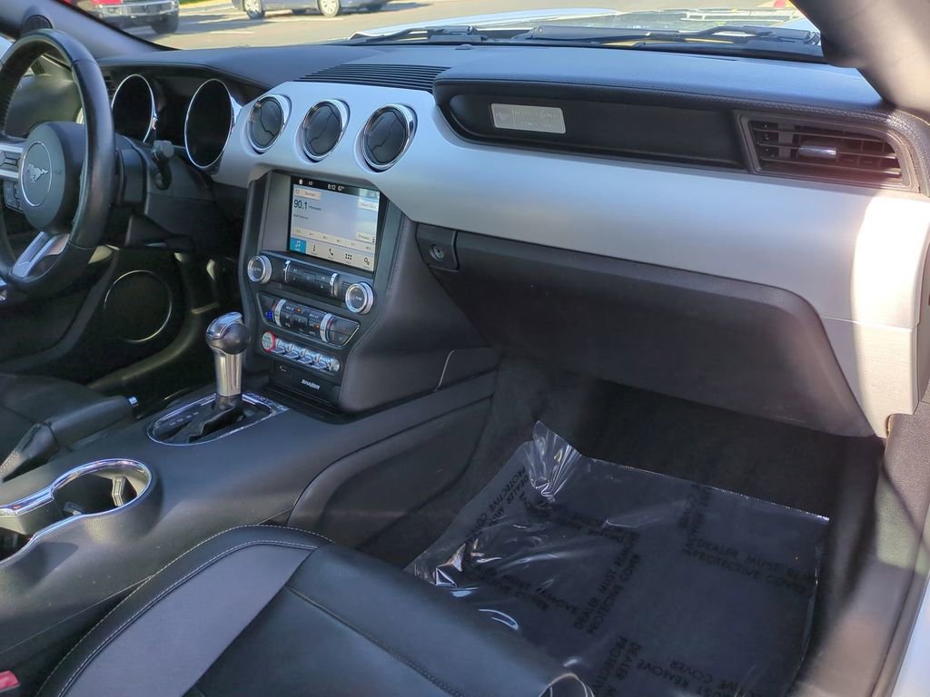 Used 2017 Ford Mustang Premium RWD image 16