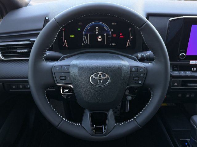 New 2026 Toyota Camry Hybrid w/ Convenience Package FWD image 12