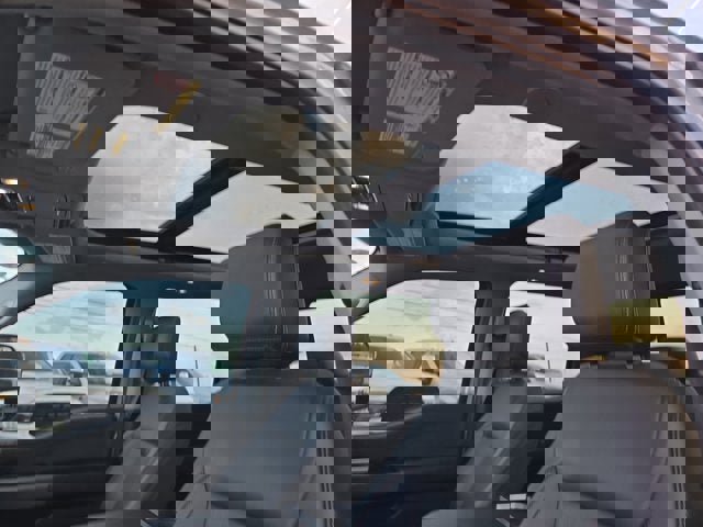 Used 2024 Ford F250 Lariat w/ Lariat Ultimate Package image 10