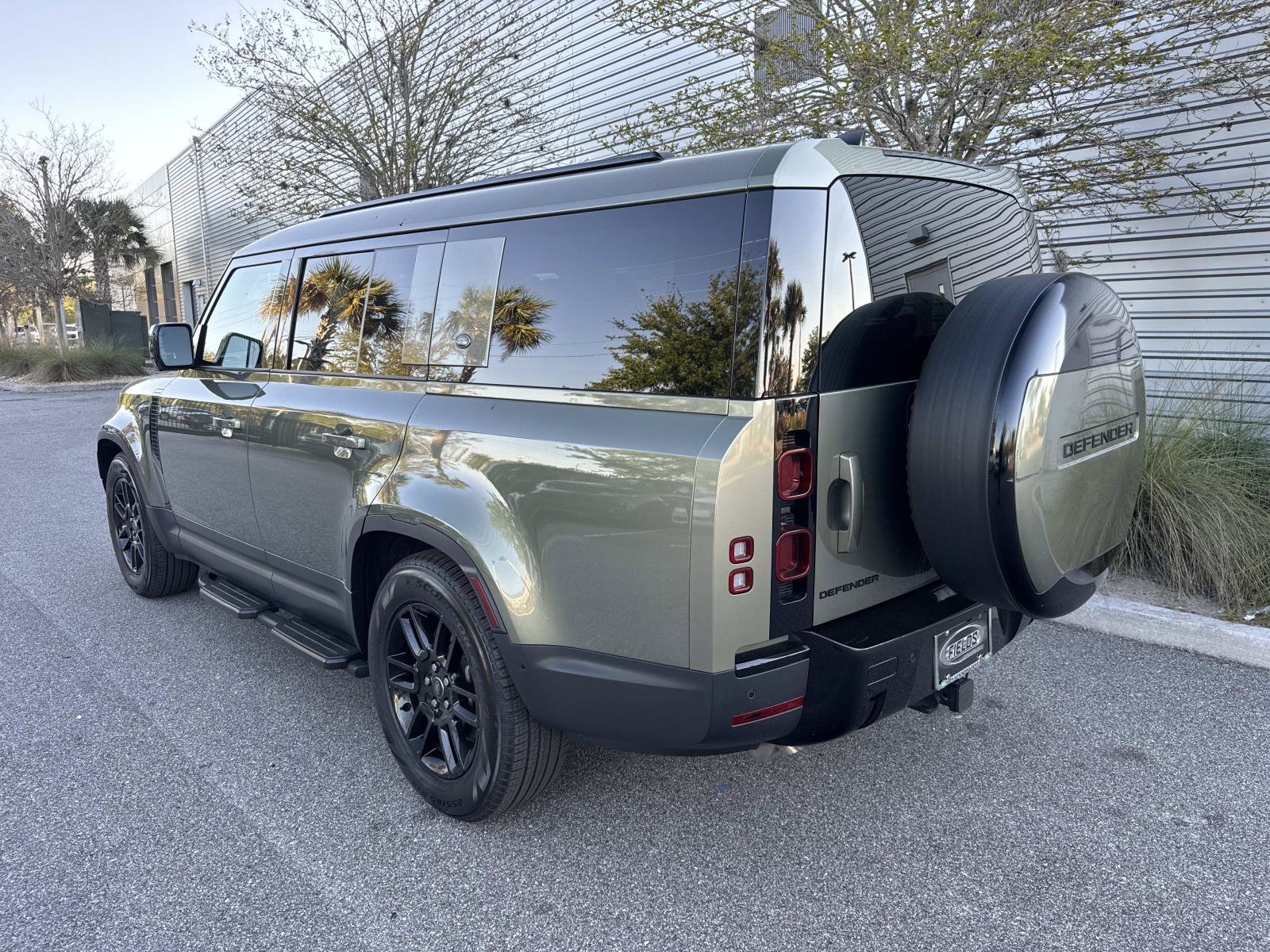 Certified 2024 Land Rover Defender 130 S image 3