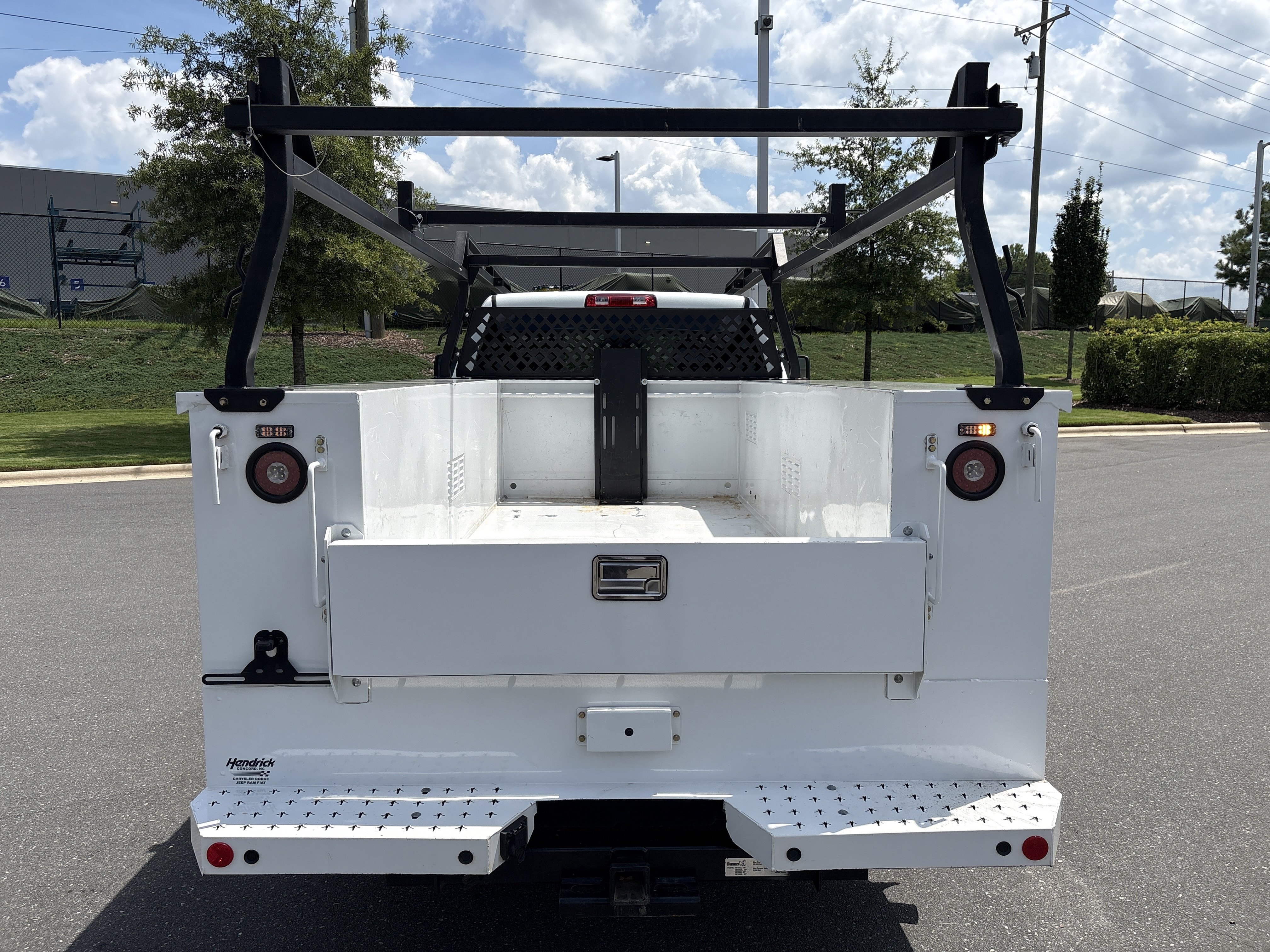 Used 2024 RAM 3500 Tradesman w/ Safety Group AWD/4WD image 8