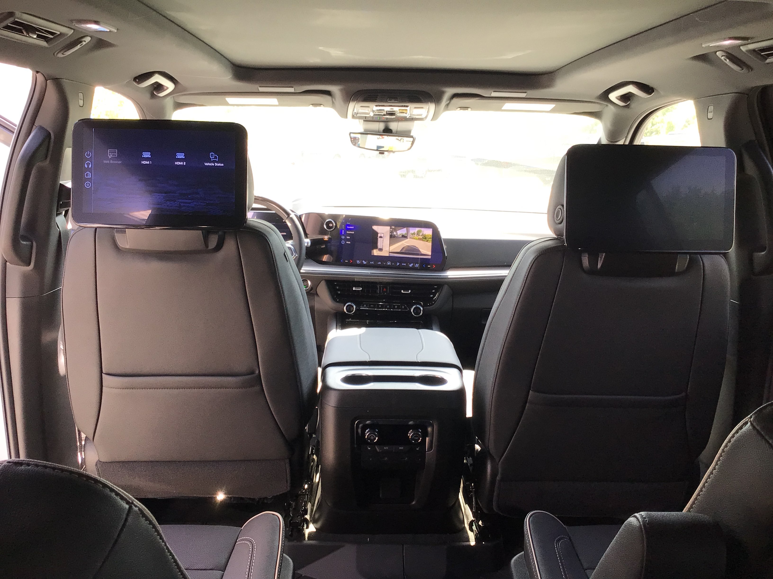 New 2026 Chevrolet Suburban Premier AWD/4WD image 92