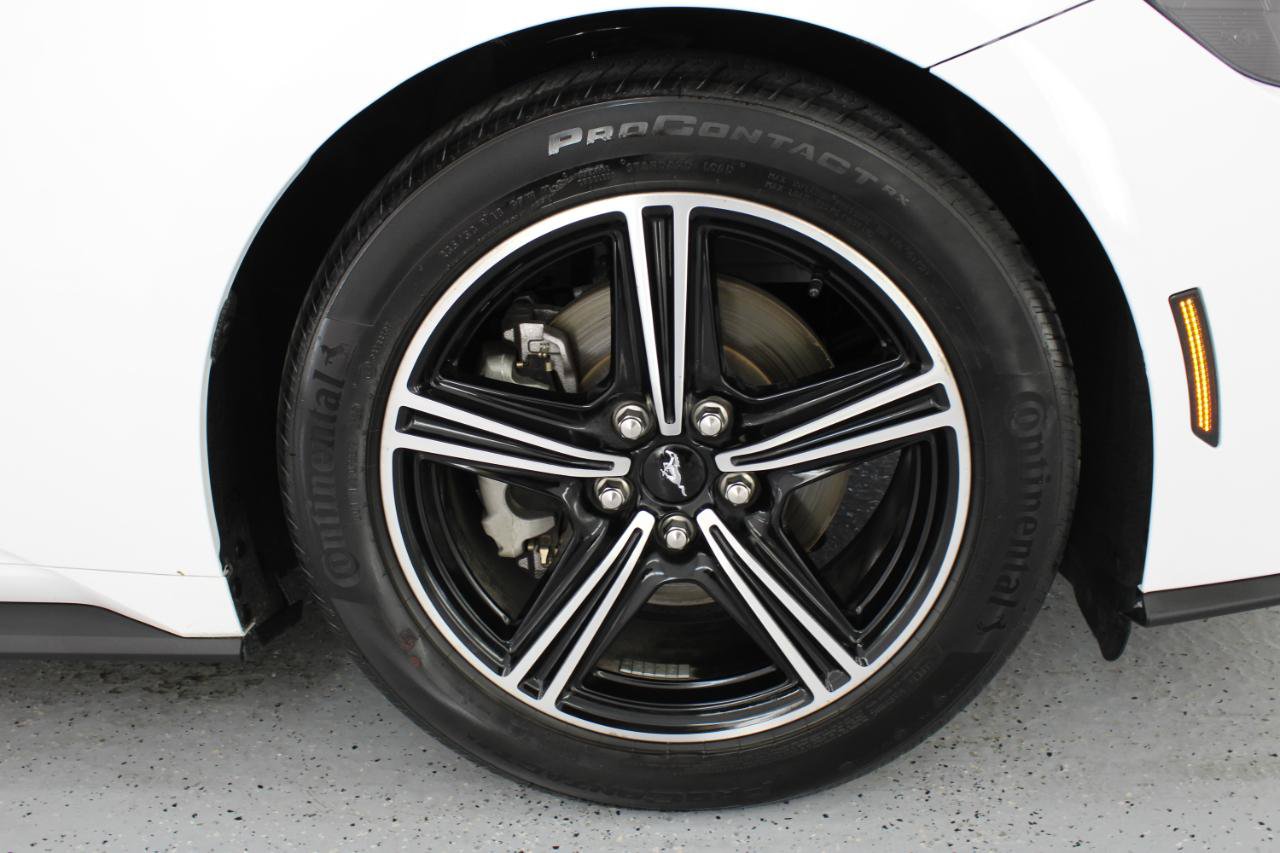 Used 2025 Ford Mustang Premium RWD image 84