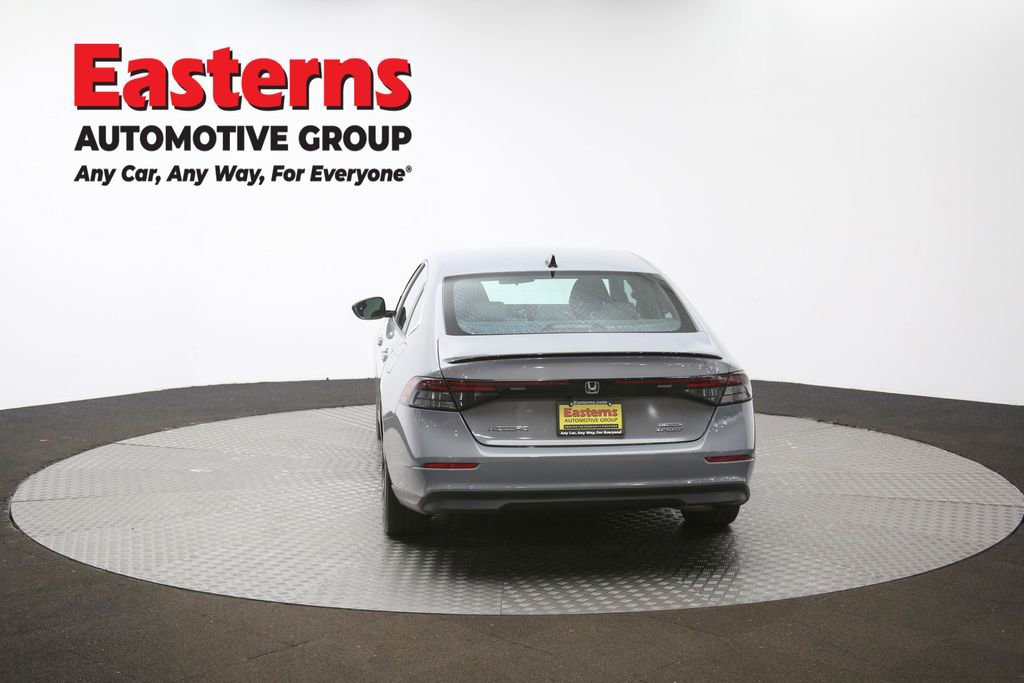 Used 2025 Honda Accord Sport image 33