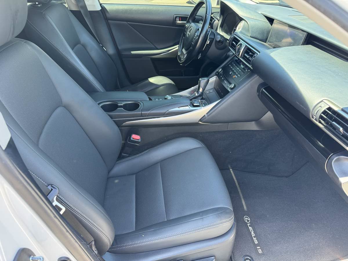 Used 2017 Lexus IS 200t w/ Navigation System Package RWD image 14