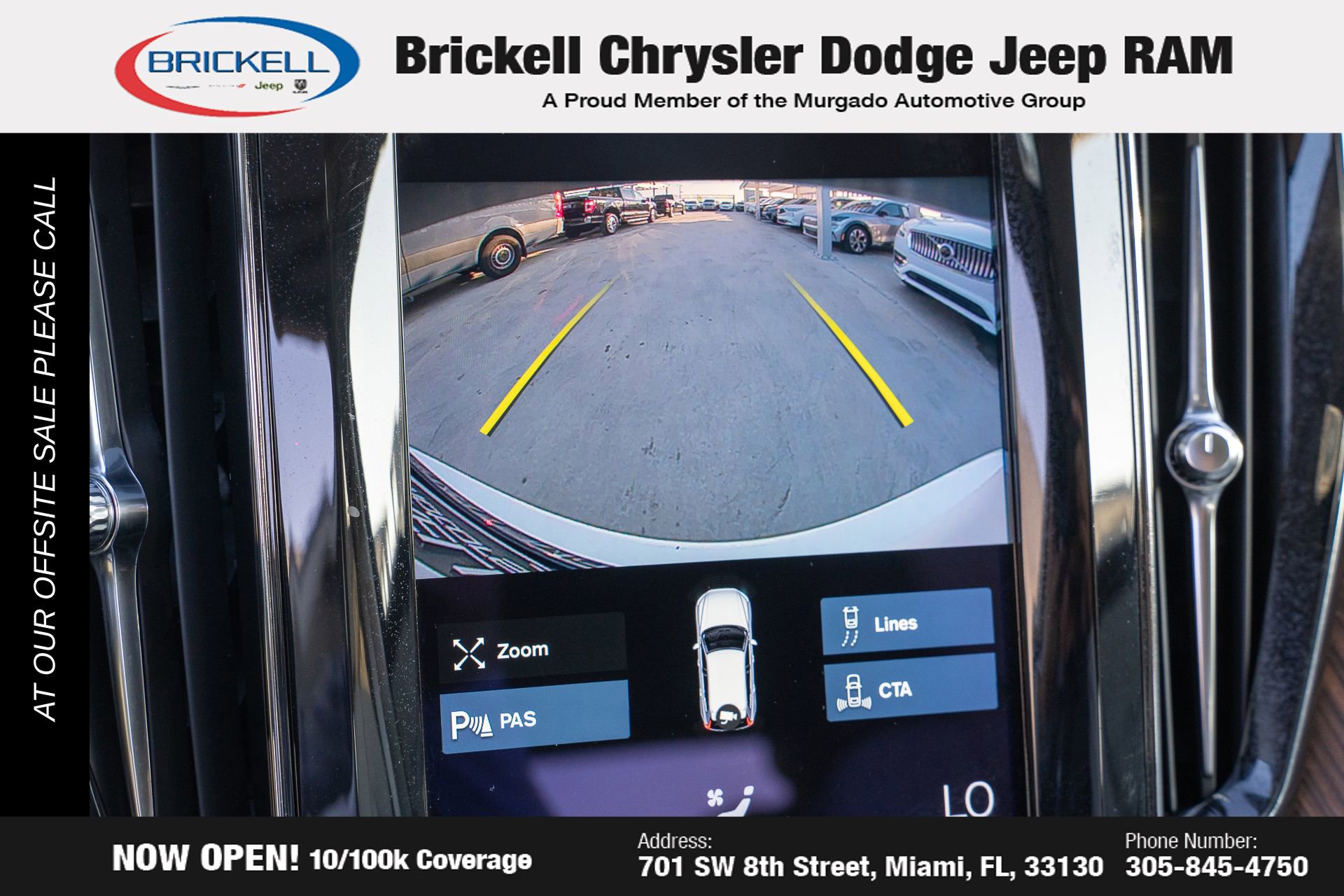 Used 2021 Volvo XC60 T5 Momentum w/ Premium Package image 32