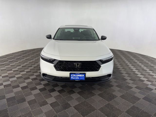 Certified 2025 Honda Accord SE image 4