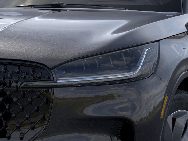 New 2026 Lincoln Aviator 2WD w/ Jet Appearance Package image 18