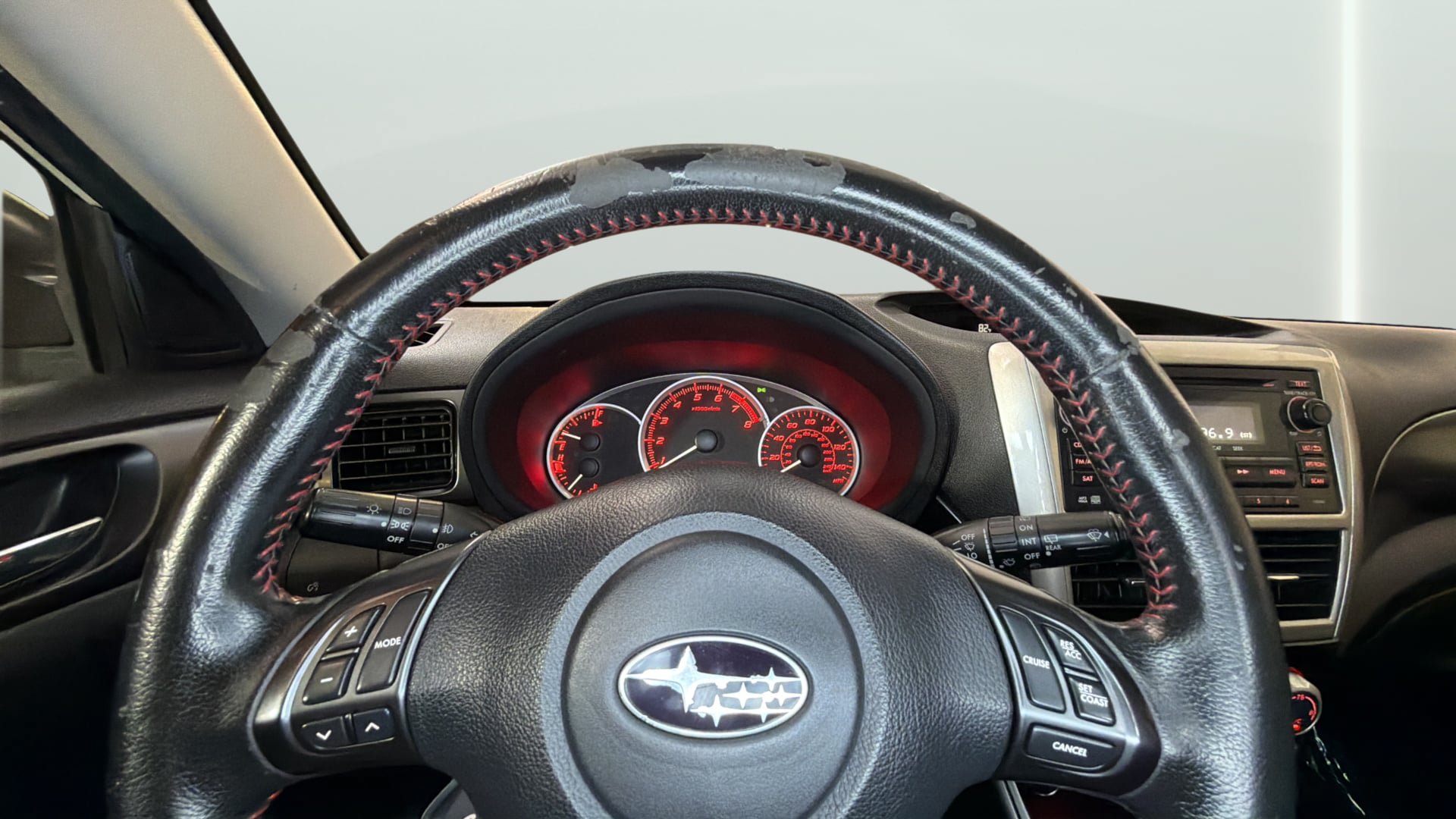 Used 2014 Subaru Impreza WRX Premium w/ Popular Package #1 (IYN) AWD/4WD image 29