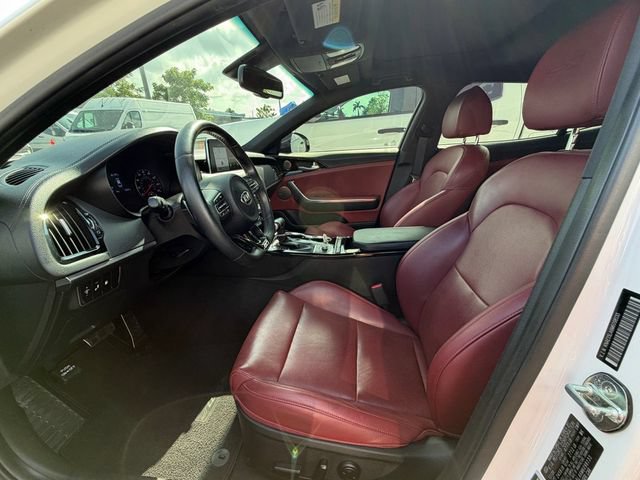 Used 2021 Kia Stinger GT-Line w/ Sun & Sound Package RWD image 10