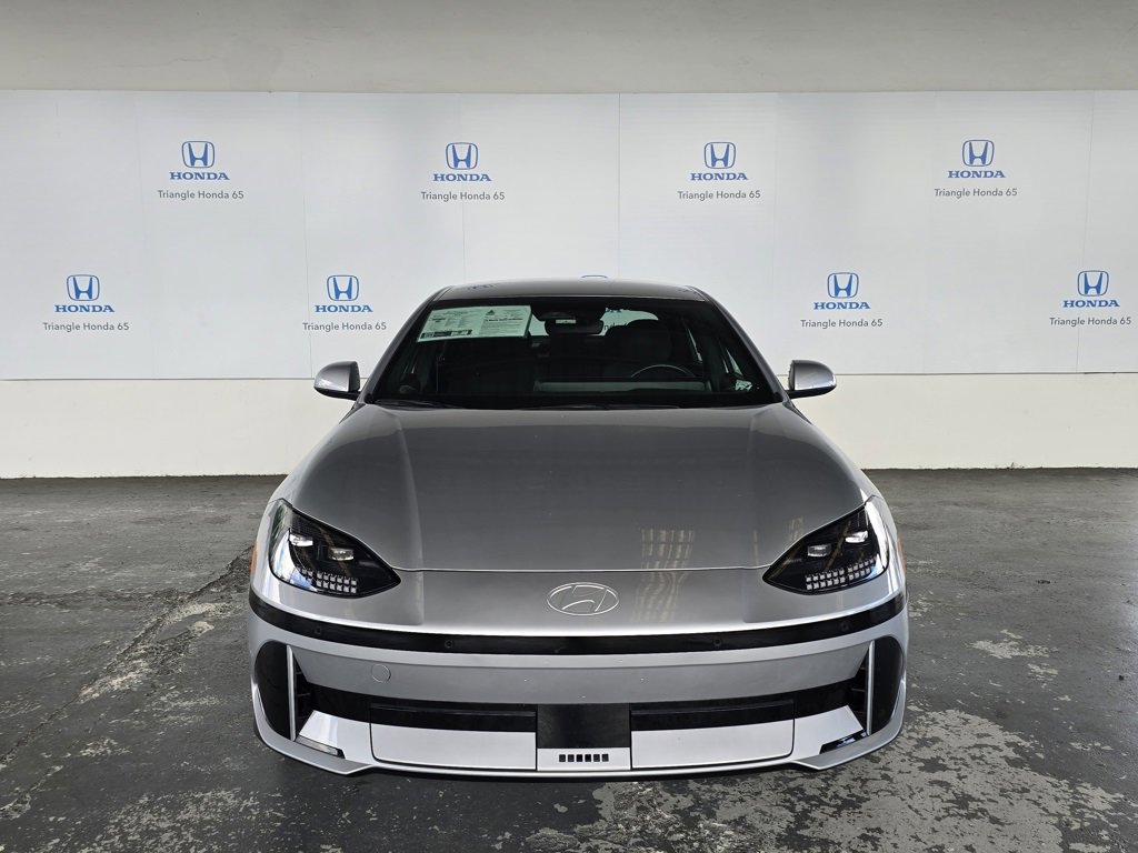 Used 2023 Hyundai Ioniq 6 SE image 2