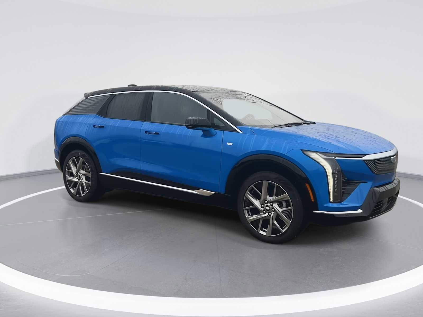 New 2026 Cadillac Optiq Luxury 1 AWD/4WD image 2