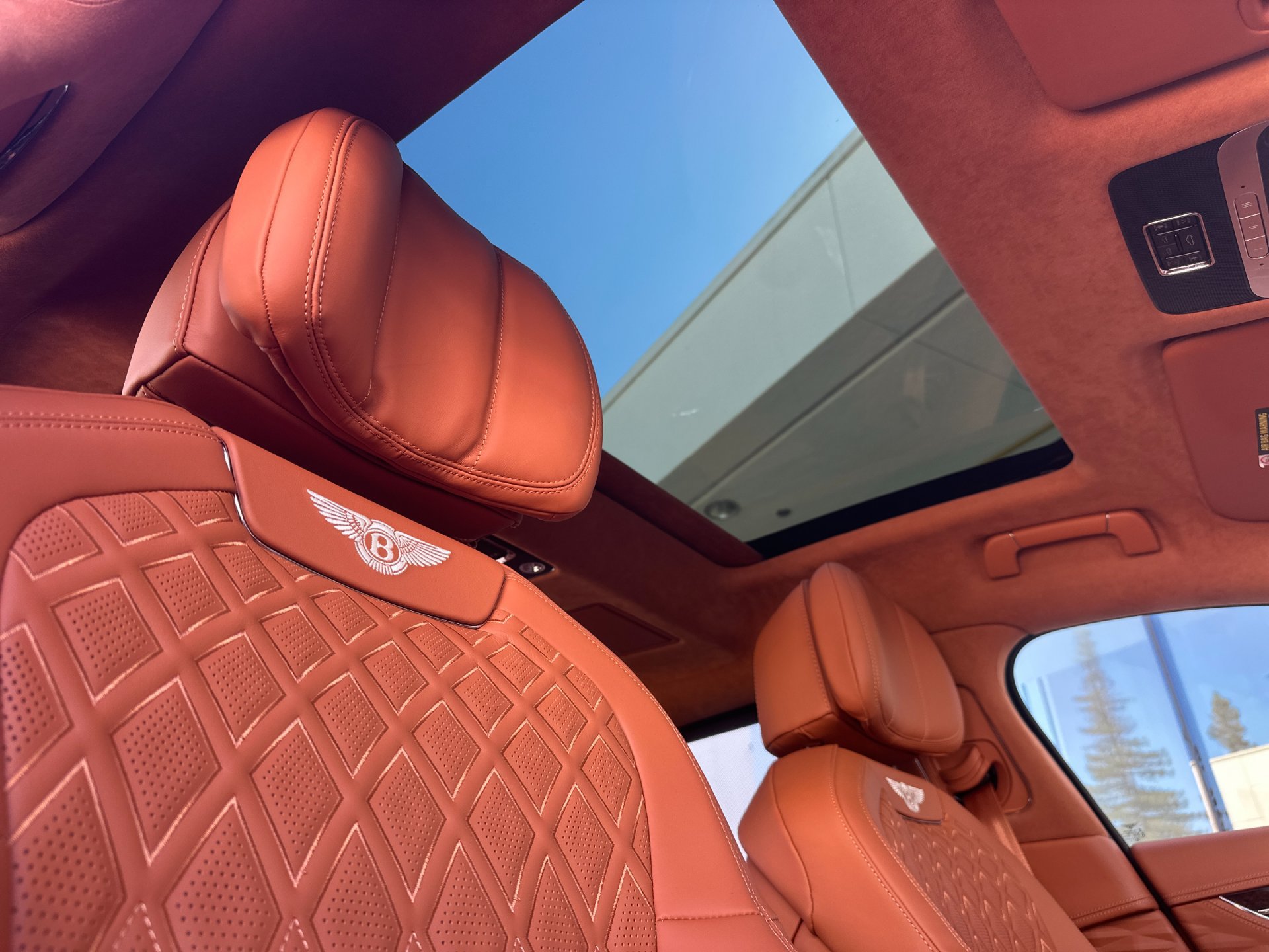 Certified 2023 Bentley Flying Spur Azure AWD/4WD image 19