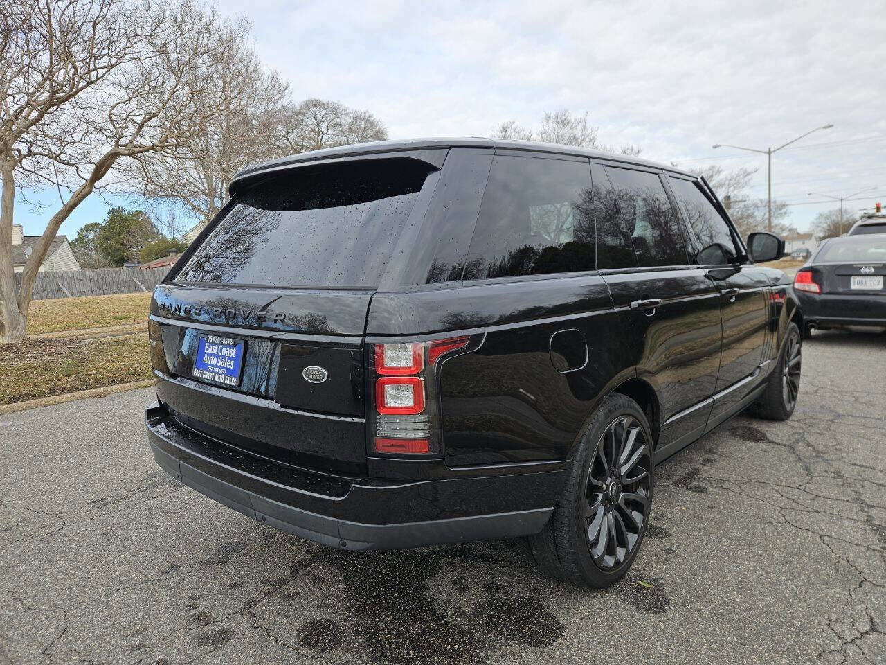 Used 2014 Land Rover Range Rover Supercharged image 5