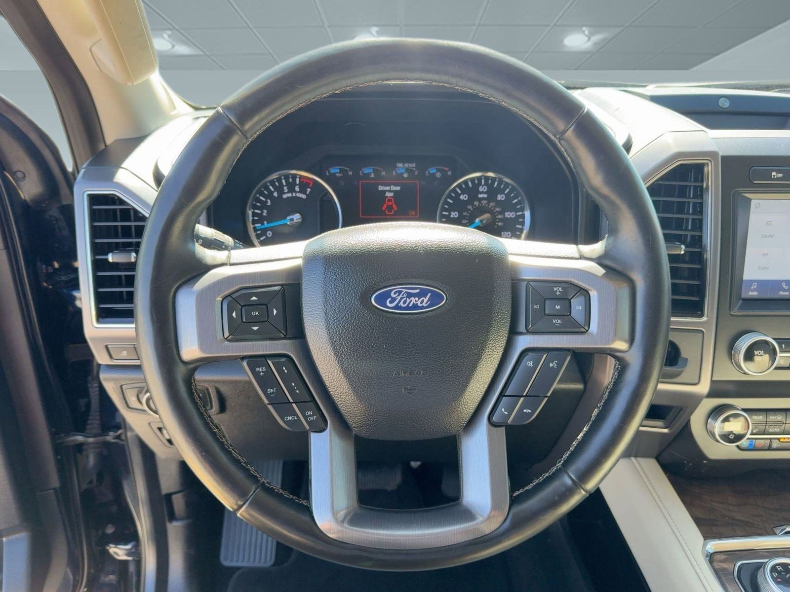 Used 2021 Ford Expedition Platinum image 18