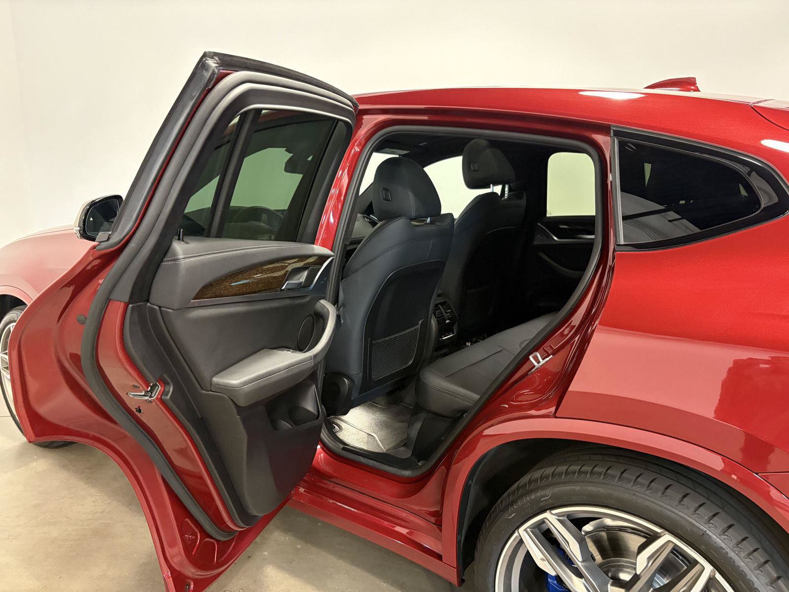 Used 2019 BMW X4 M40i w/ Parking Assistance Package AWD/4WD image 26