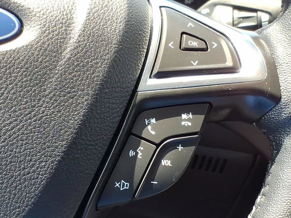 Used 2024 Ford Edge Titanium AWD/4WD image 24