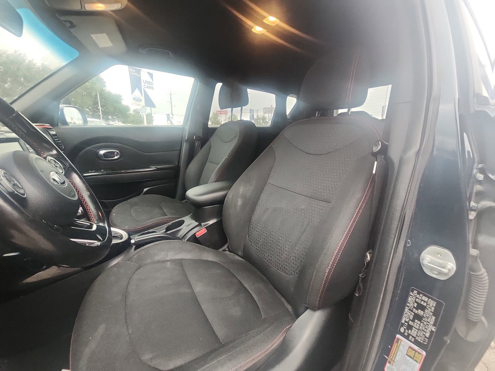Used 2018 Kia Soul + FWD image 11