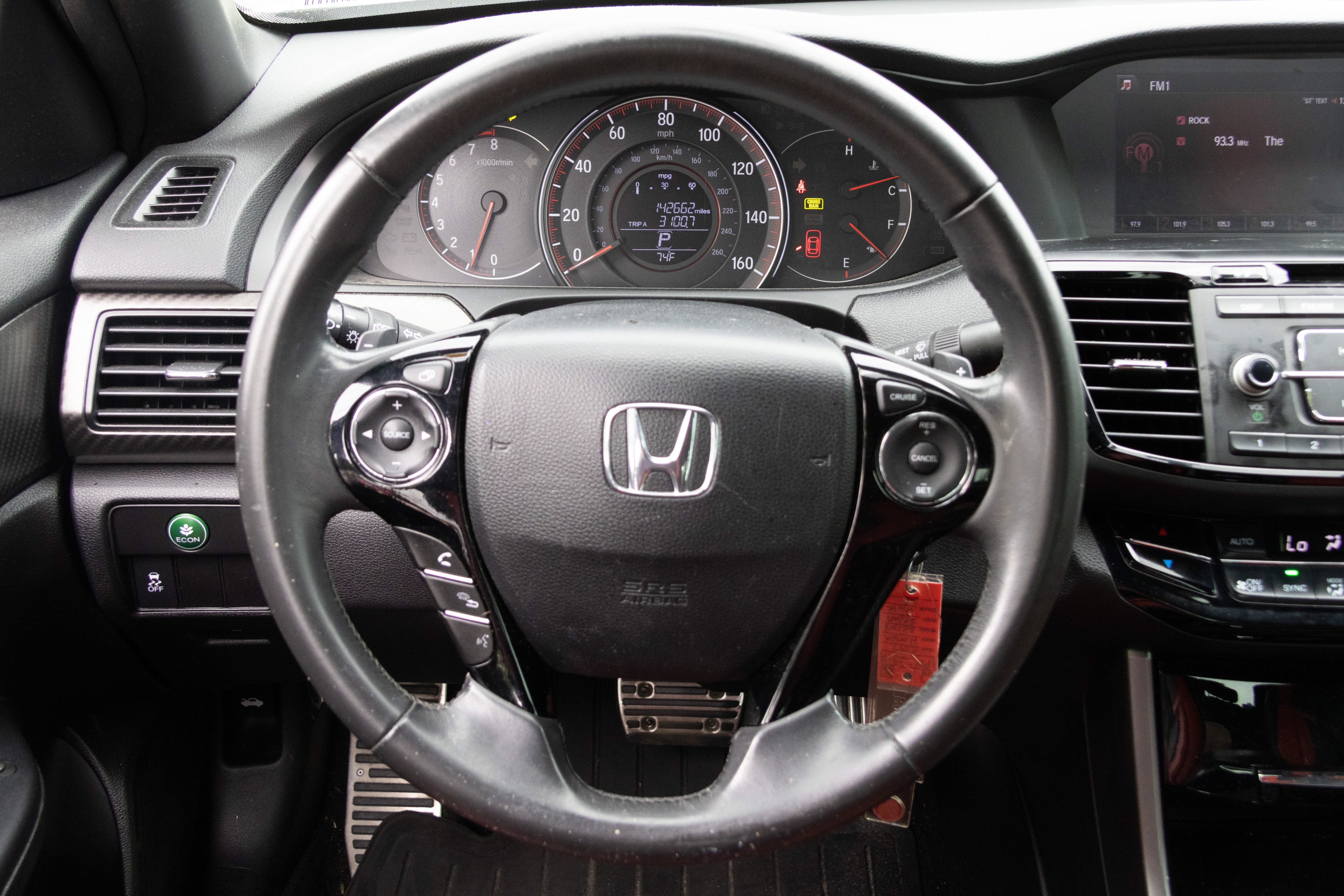 Used 2017 Honda Accord Sport image 17