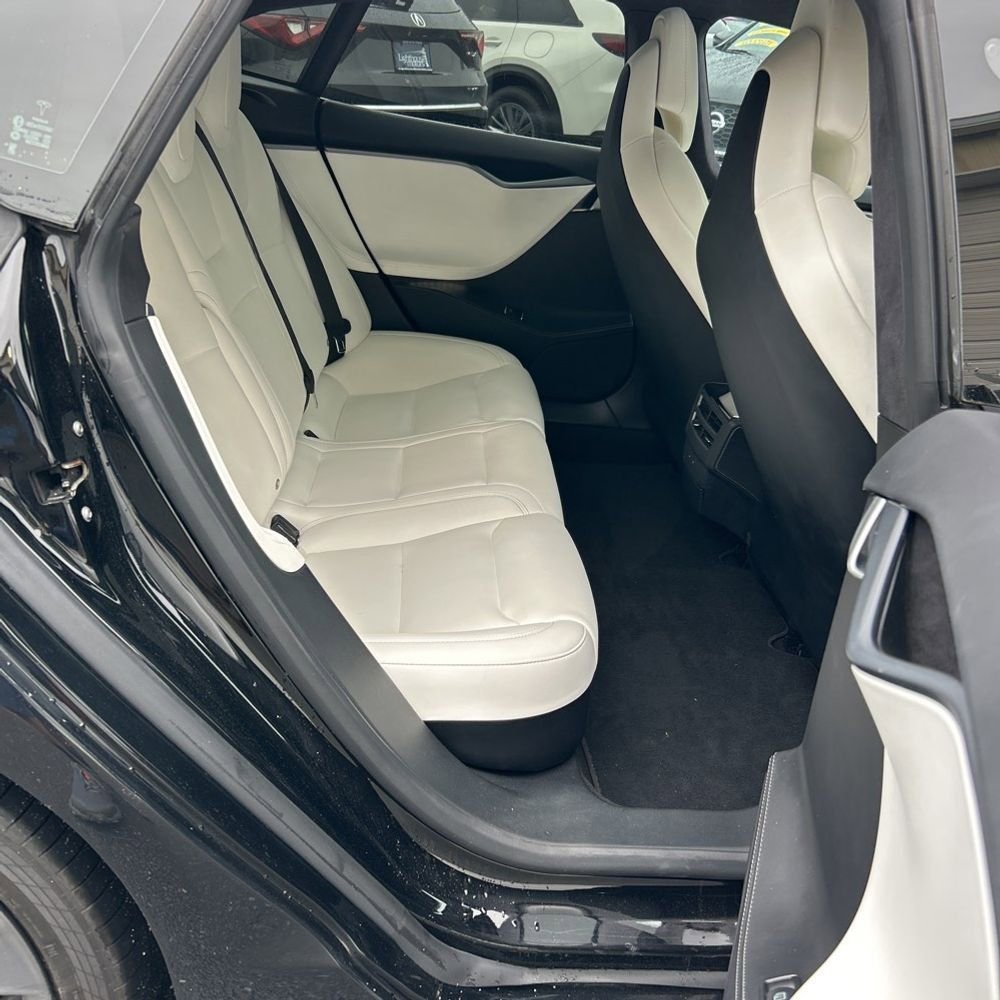 Used 2019 Tesla Model S 100D AWD/4WD image 14