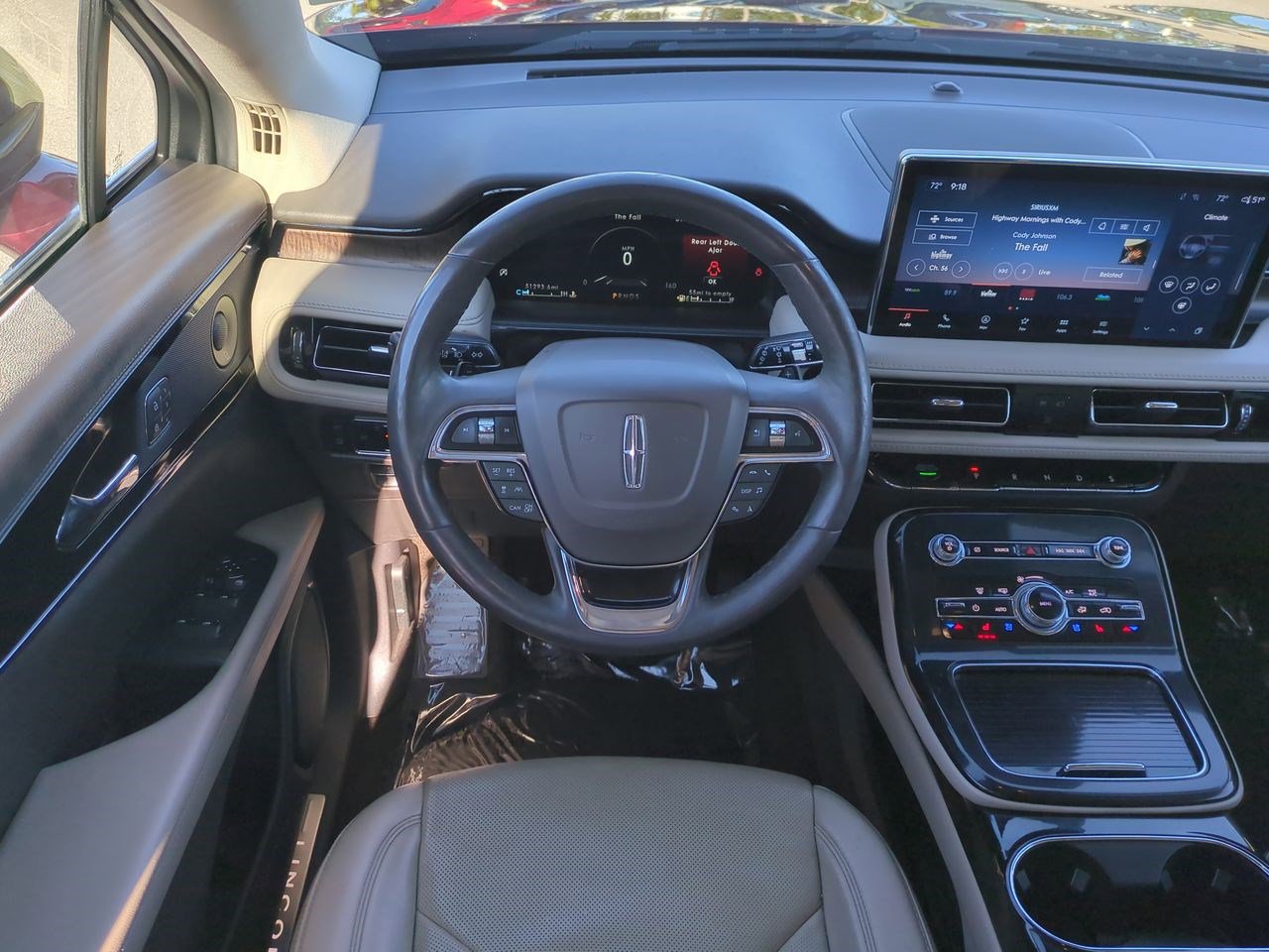 Certified 2022 Lincoln Nautilus Reserve image 17