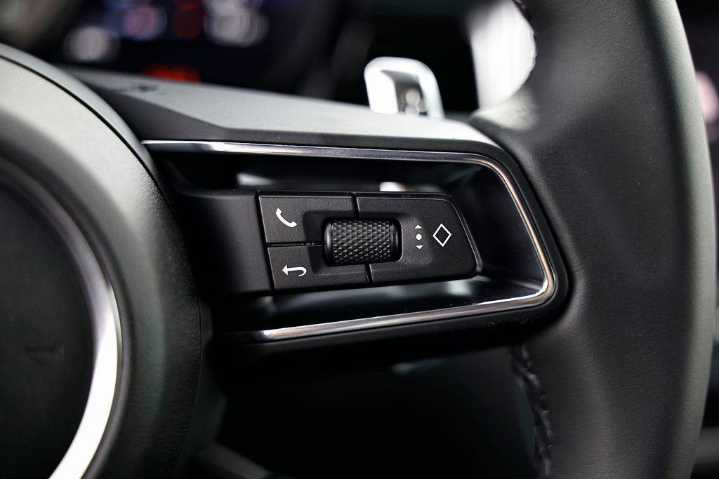 New 2026 Porsche Macan S image 38