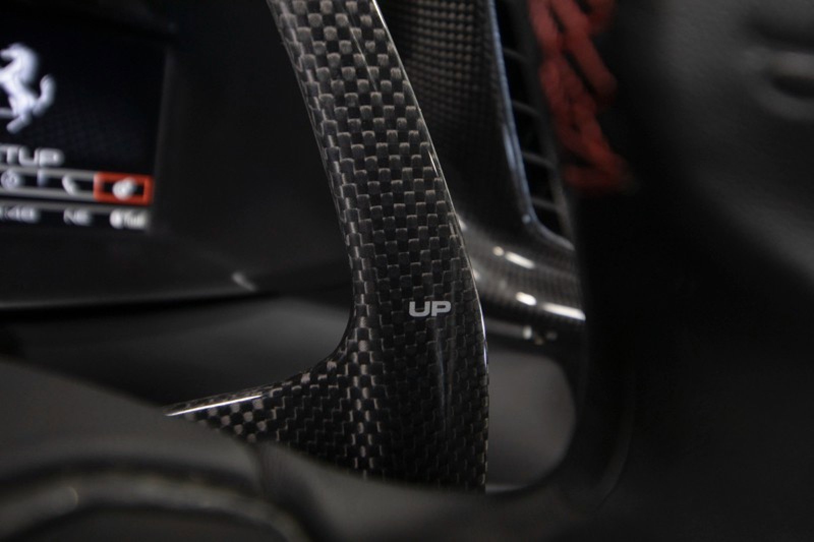 Used 2018 Ferrari 488 Spider image 37