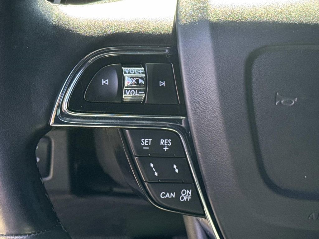 Used 2020 Lincoln Navigator Reserve w/ Equipment Group 208A Reserve image 23