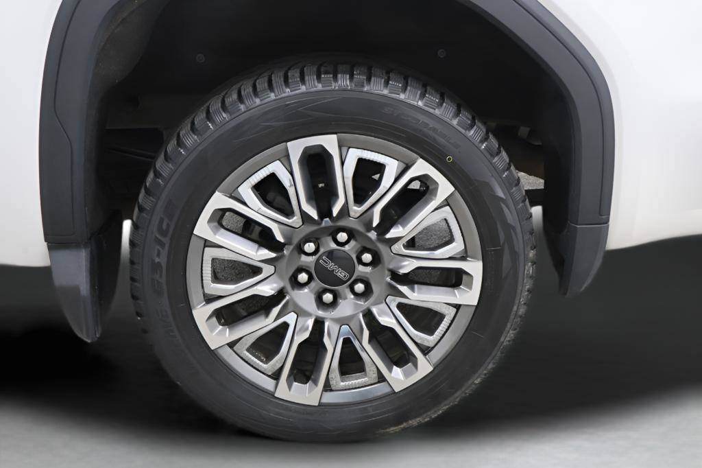 Used 2024 GMC Sierra 1500 Denali Ultimate image 22