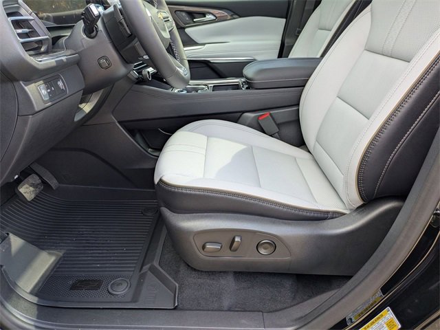 New 2026 Chevrolet Traverse High Country image 11