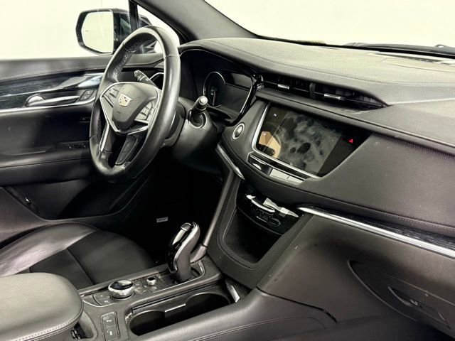 Certified 2022 Cadillac XT5 Premium Luxury image 29