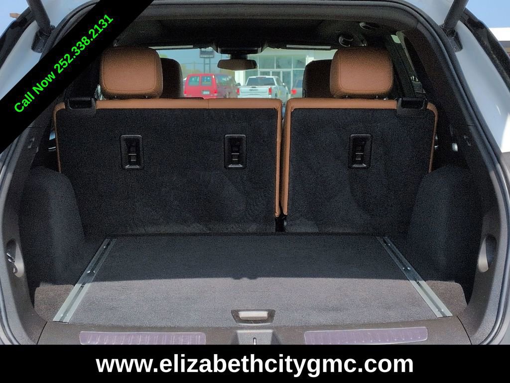 Used 2022 Cadillac XT5 Premium Luxury image 14