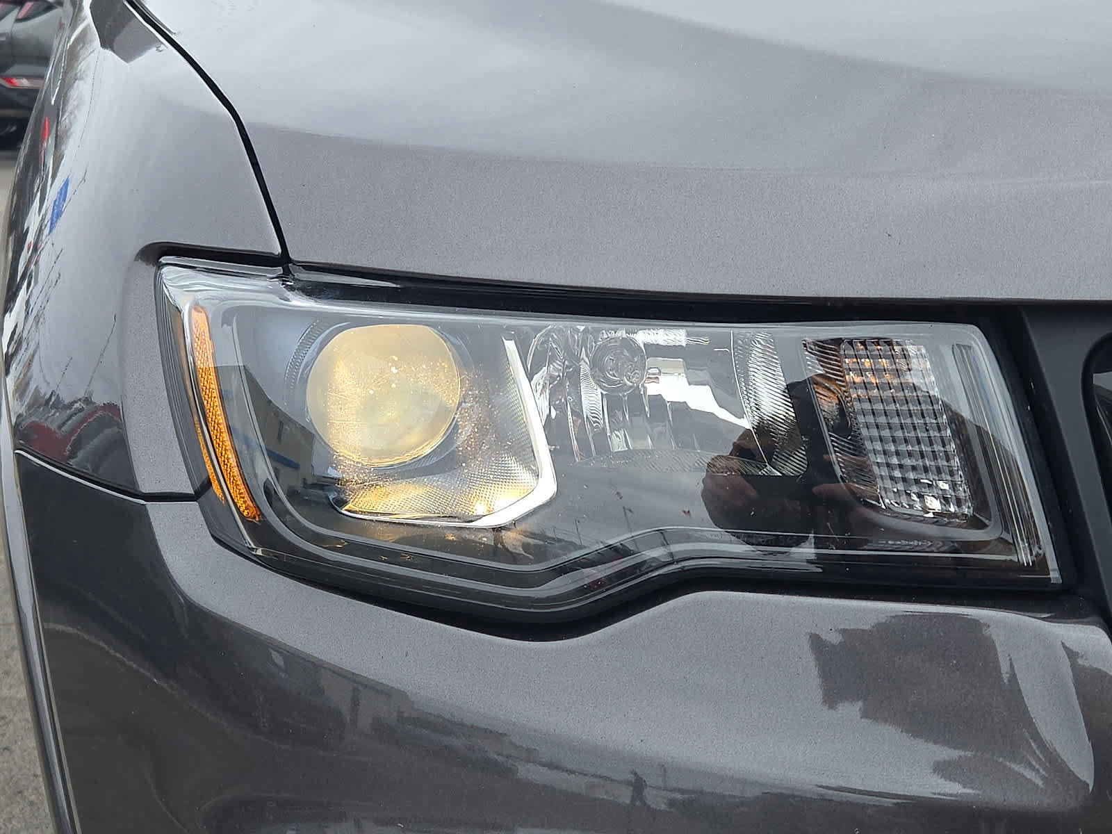 Used 2021 Jeep Grand Cherokee Laredo X image 10