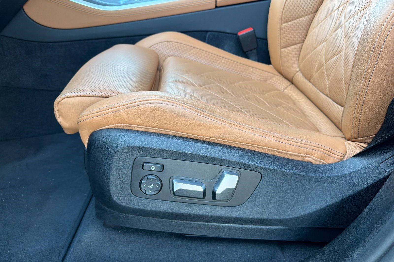 Certified 2024 BMW X5 xDrive40i w/ M Sport Package image 14