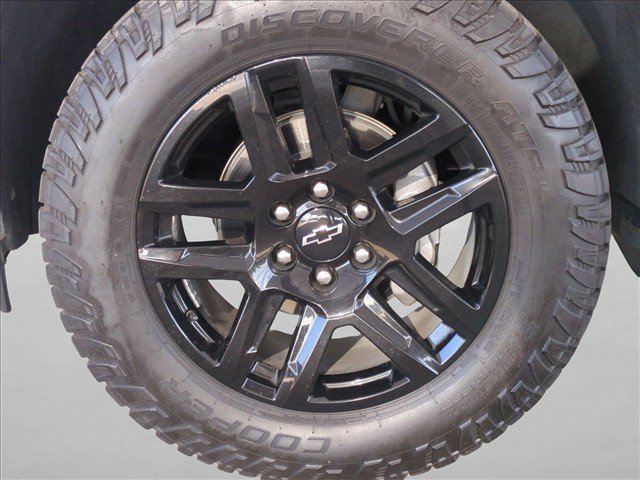 Used 2024 Chevrolet Silverado 1500 Custom w/ LPO, Dark Essentials Package AWD/4WD image 24
