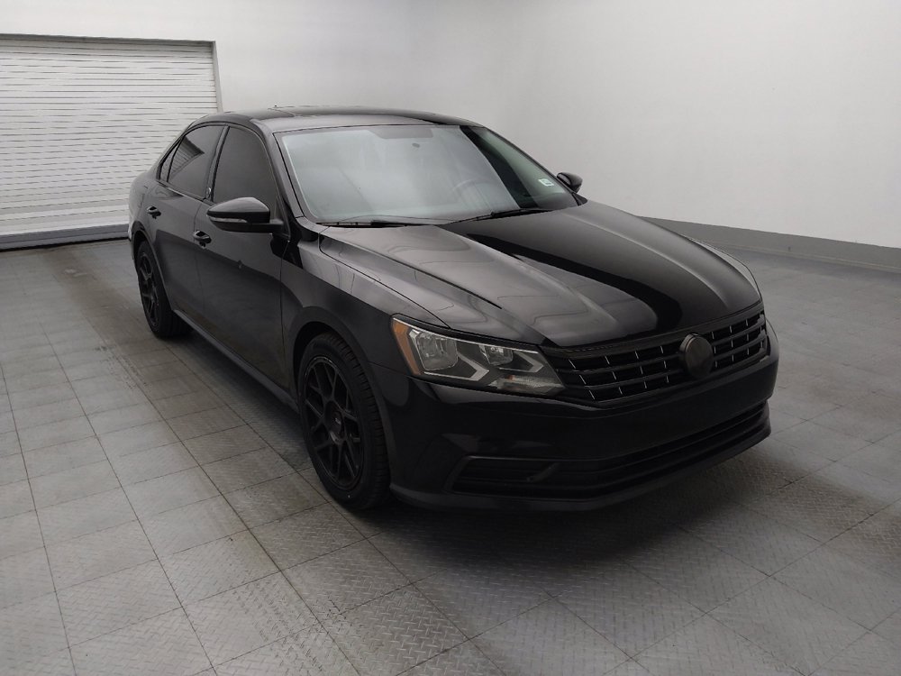 Used 2019 Volkswagen Passat 2.0T Wolfsburg w/ Wheels & Sunroof Package FWD image 13