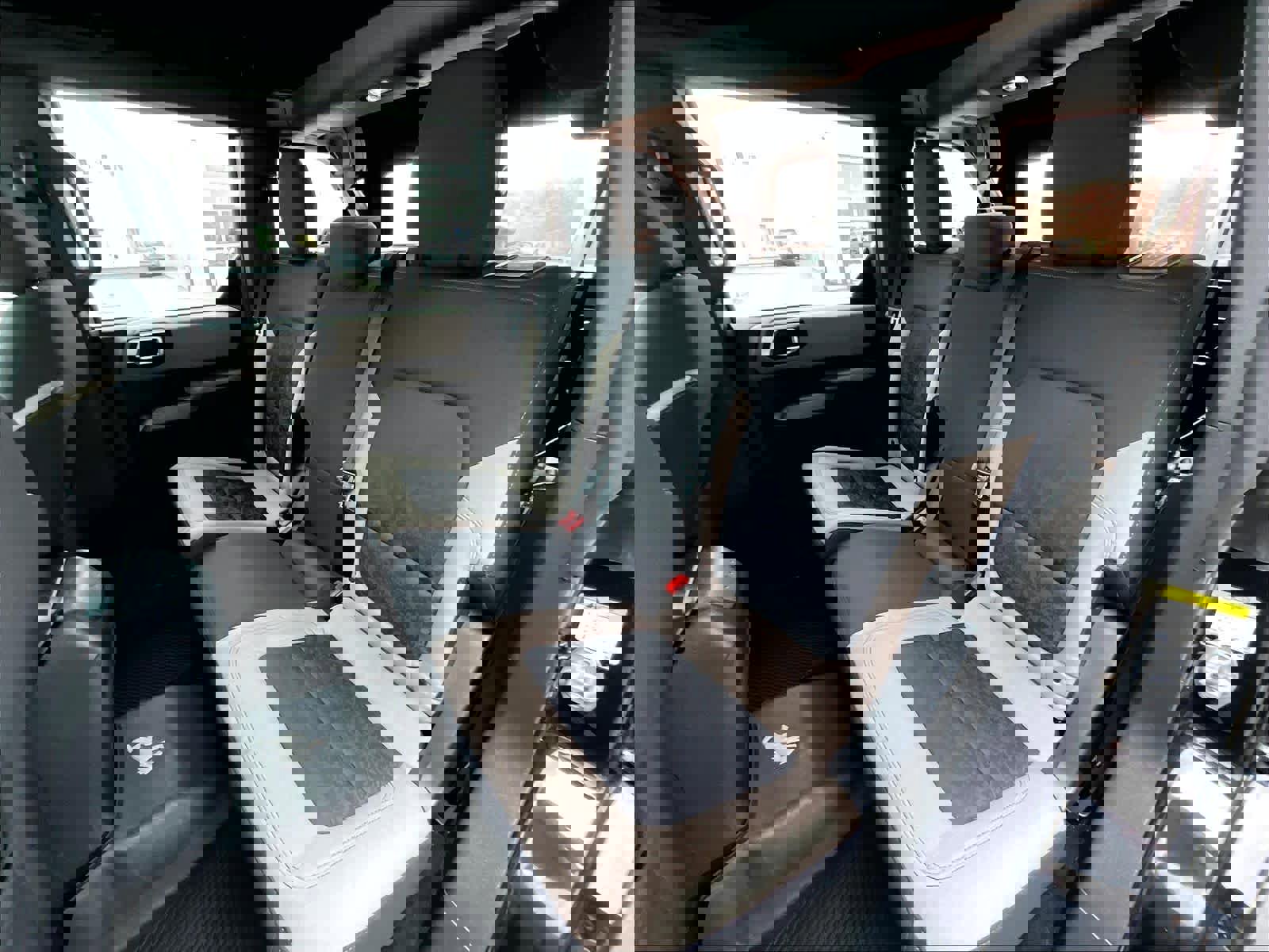 Used 2022 Ford Bronco Wildtrak image 15