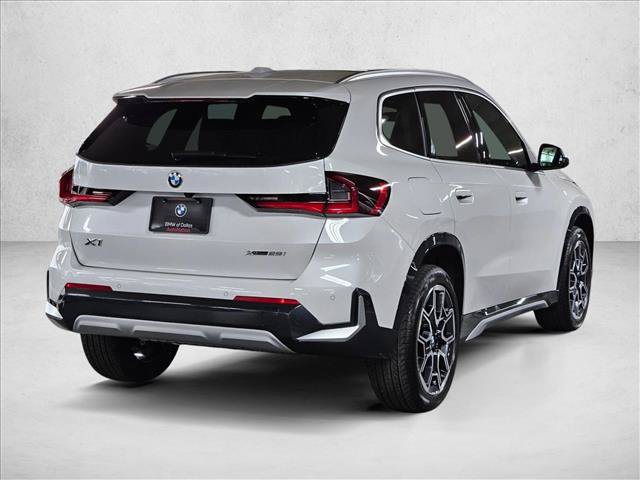 Used 2026 BMW X1 xDrive28i w/ Technology Package AWD/4WD image 5