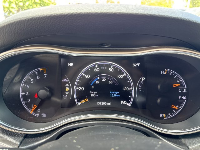 Used 2016 Jeep Grand Cherokee Limited w/ Trailer Tow Group IV AWD/4WD image 33