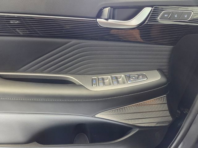Used 2025 Hyundai Palisade Calligraphy image 43