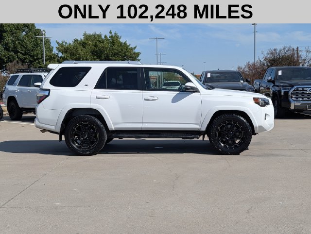 Used 2017 Toyota 4Runner SR5 Premium RWD image 4