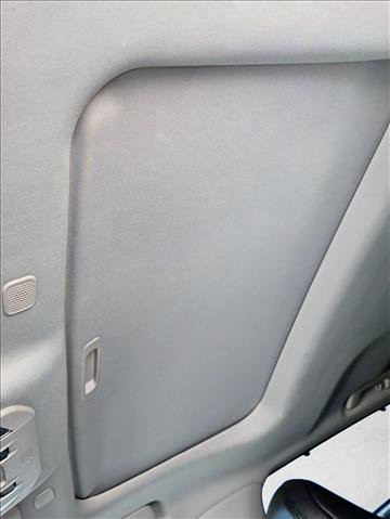 Used 2023 Toyota Highlander XLE FWD image 15