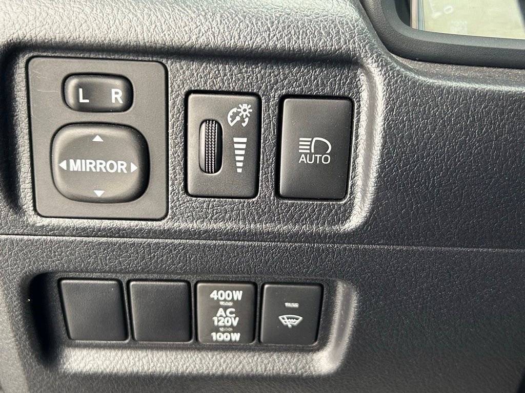 Used 2023 Toyota 4Runner SR5 Premium image 39