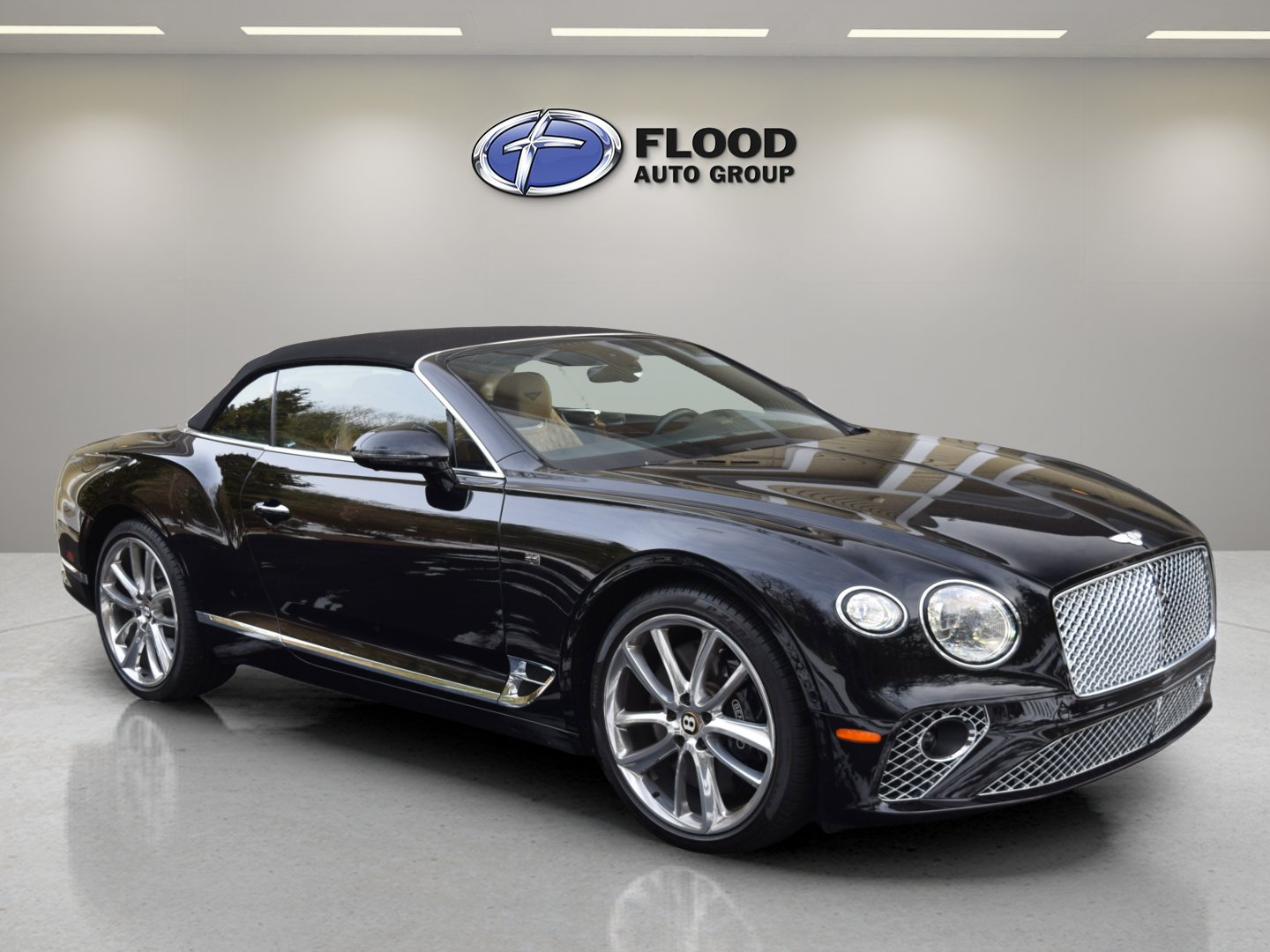 Used 2020 Bentley Continental GT AWD/4WD image 2