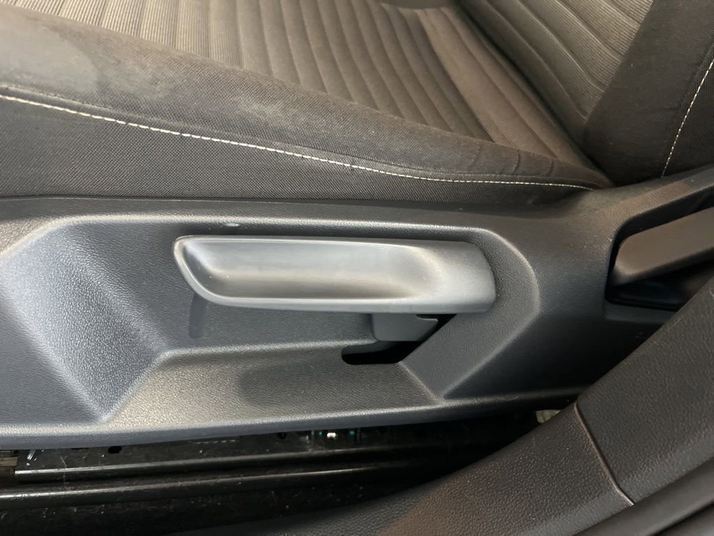 Used 2022 Volkswagen Jetta S image 25