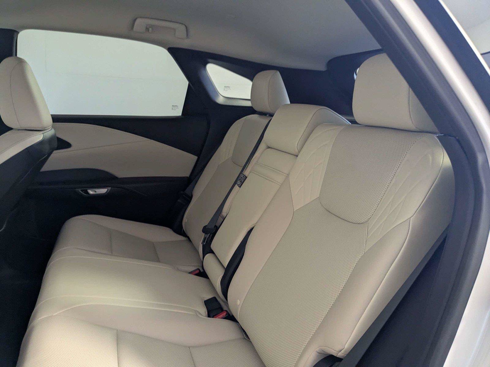 Used 2024 Lexus RX 350 FWD w/ Technology Package image 35